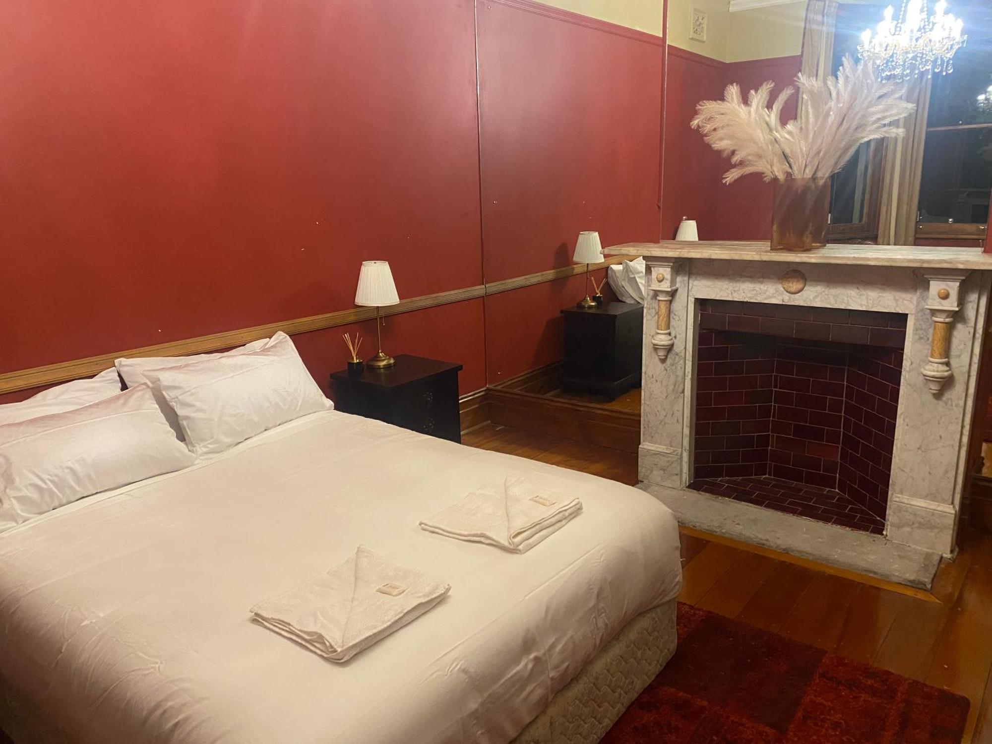The Mansion Hotel Newcastle Bagian luar foto
