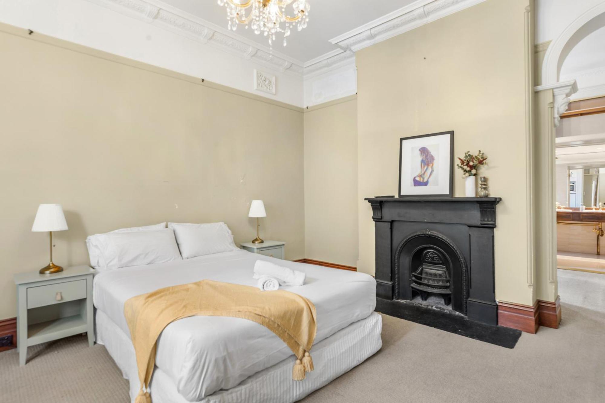 The Mansion Hotel Newcastle Bagian luar foto
