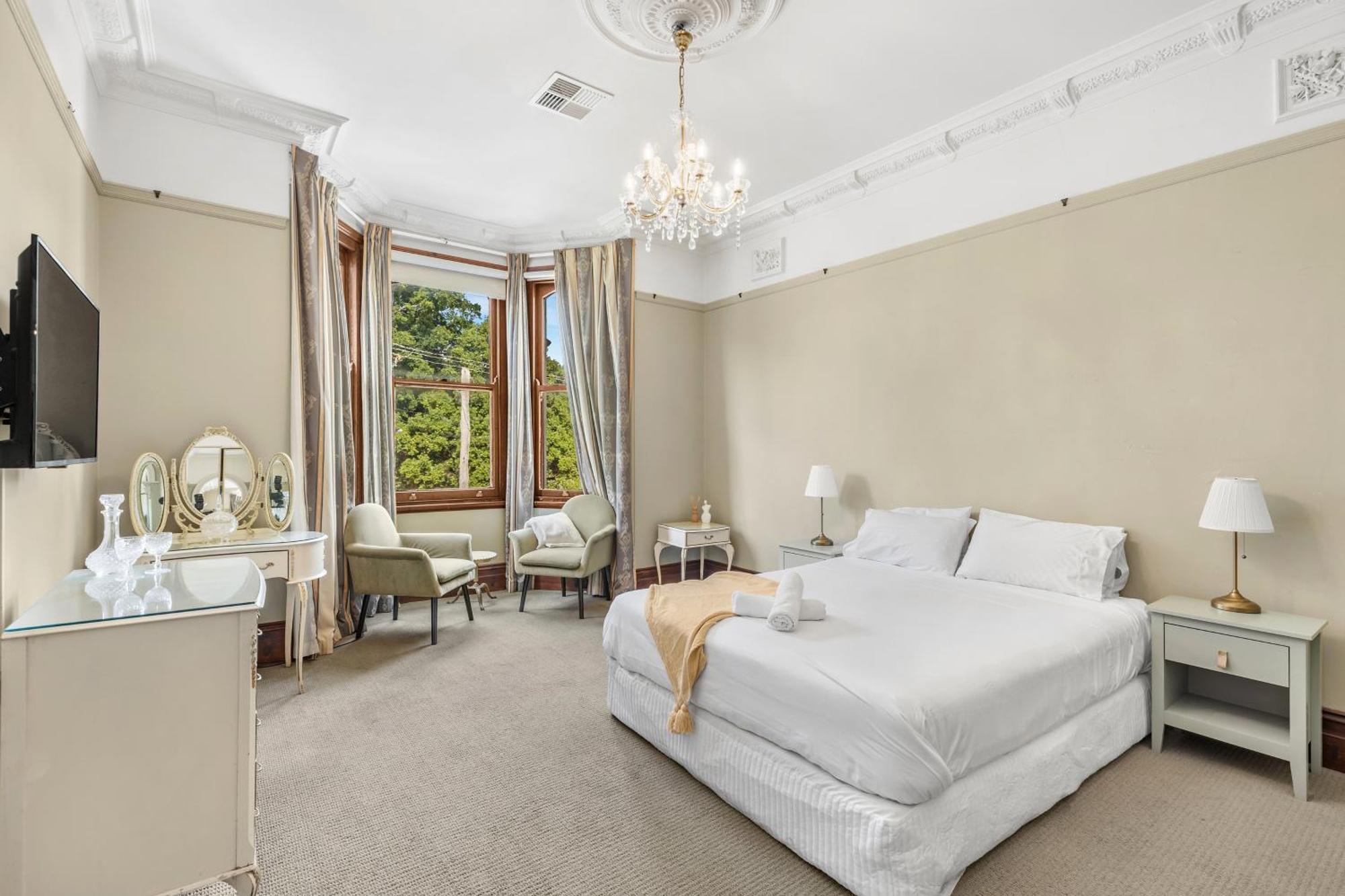 The Mansion Hotel Newcastle Bagian luar foto