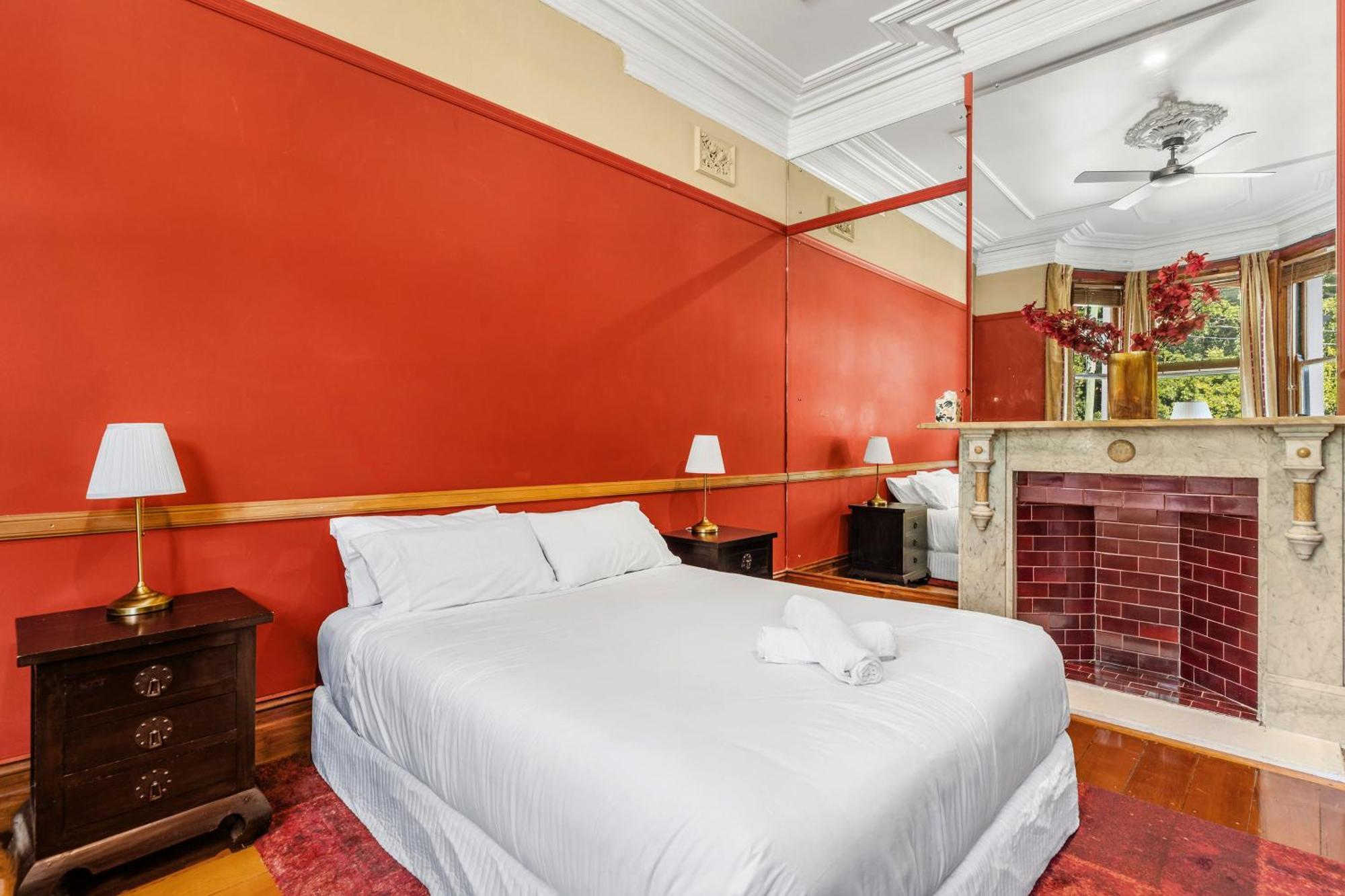 The Mansion Hotel Newcastle Bagian luar foto